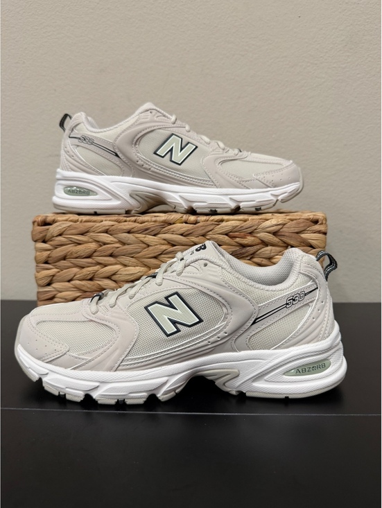 New Balance Shoes - Size 8.5 - New Balance Women’s 530 “Ivory”